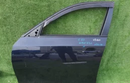 Дверь BMW 5-Series 2005 41515A2A3A5 E61 N52B30A, передняя левая