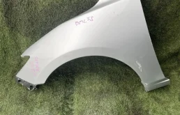 Крыло Mazda Axela 2018 B45A52211B BMLFS S5DPTS, переднее левое