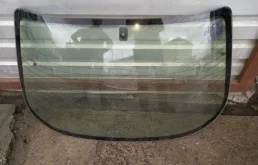 Стекло Mitsubishi Galant MB962964 E55A, заднее