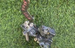 Замок капота Nissan Juke 2013 656011KA0A F15 HR16DE, левый