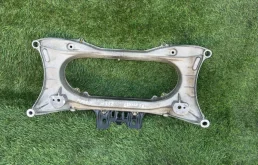 Балка моста Toyota Mark X 2007 5120130130 GRX120 4GR-FSE, передняя
