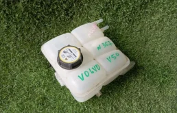Бачок расширительный Volvo V50 2012 30776150 MW43 B4204S3
