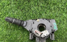 Подрулевой переключатель дворников Nissan 47945JD00A