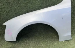 Крыло Audi A5 8T0821105H 8T8, переднее левое
