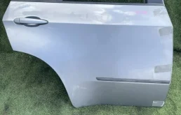 Дверь BMW X5 2008 41527261482 E70 N52B30AF, задняя правая