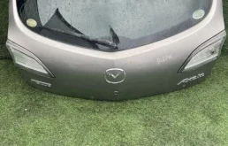 Дверь багажника Mazda Axela 2011 BBY96202XE BLEFW LFVDS