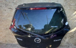 Дверь багажника Mazda Demio 2007 D6Y16202XA DE3FS ZJ-VE