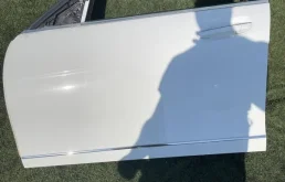 Дверь Mercedes-Benz C-Class 2012 A2047200105 W204 271.820, передняя левая