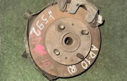 Ступица Nissan AD 4320060R00 Y10, передняя правая