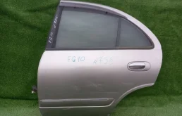 Дверь Nissan Bluebird H21014M5MM FG10