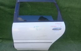 Дверь Nissan Presage H2101AD0MM U30
