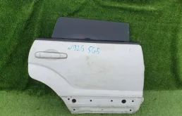 Дверь Subaru Forester 60409SA0009P SG5