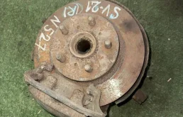 Ступица Toyota Vista 4321132060 SV21, передняя правая