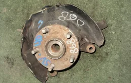Ступица Toyota Vista 4321232091 SV40, передняя левая