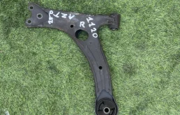 Рычаг Toyota Avensis 2004 4806805070 AZT250 1AZ-FSE, передний правый