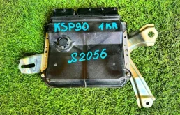 Блок управления двигателем Toyota Vitz 8966152M60 KSP90