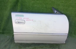 Дверь Toyota Mark II 6786122250 GX100
