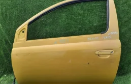 Дверь Toyota Vitz 6700252021 NCP10