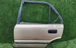 Дверь Toyota Corolla 6700412590 AE91
