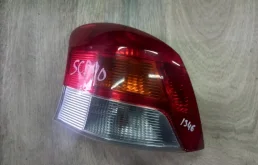 Стоп-сигнал Toyota Vitz 8156152470 SCP90, задний левый