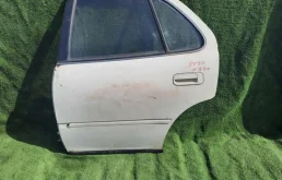 Дверь Toyota Camry 6700433010 SV30