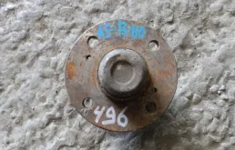 Ступица Toyota Sprinter 4245012030 AE110, задняя
