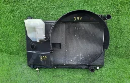 Радиатор охлаждения двс Toyota Mark II 1640070690 GX110