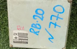 Блок управления двигателем Nissan 237438L002 RB20