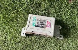 Блок управления АКПП Nissan 310366Y400 VQ20