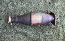 Катализатор Nissan March B08004V00A AK12