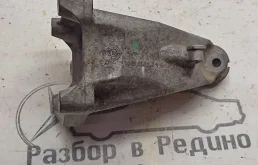Лапа левая Mercedes-Benz