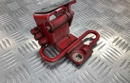 Петля двери передней правой Volkswagen Passat Passat B5 (3B) 1996-2000 1998 1,6 i Бензин МКПП 5ст. Универсал.