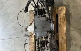 Подрамник задний в сборе Ford Kuga 2013 1877458 1.6L