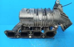 Впускной коллектор для Toyota Corolla на фотографиях