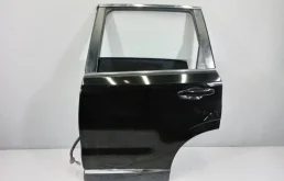 Дверь Subaru Forester SJ
