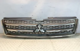 РЕШЕТКА РАДИАТОРА MITSUBISHI MN202661  KE844Z