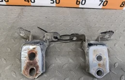 Петли двери Mazda CX-7 2007 F15159210A L33E02300F, передние левые