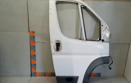 Дверь передняя правая Peugeot Boxer 2010 250