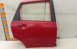 Дверь задняя правая Ford Focus 2003 1