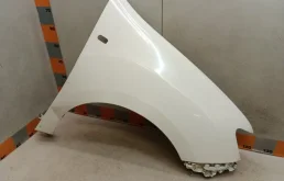 Крыло переднее правое Renault Logan 2015 , L8