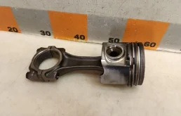 Поршень с шатуном Peugeot Boxer 244