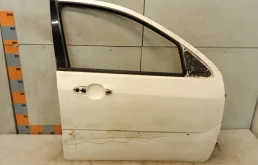 Дверь передняя правая Ford Focus 2001