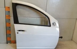 Дверь передняя правая Renault Sandero 2013 , BS11