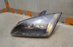 Фара левая Ford Focus 2005