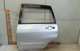 Дверь задняя левая Suzuki Liana 2004