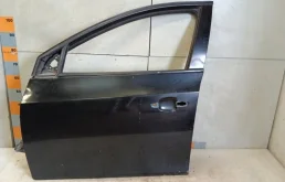 Дверь передняя левая Chevrolet Cruze 2011 J300