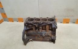 Блок цилиндров Opel Astra 2013 J, 68