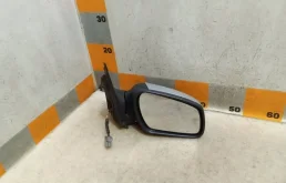 Зеркало правое Ford Focus 2005