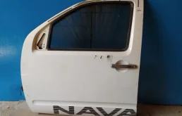 Дверь Nissan Pathfinder, Navara 2005-2015