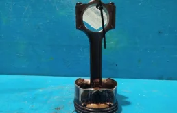 Поршень с шатуном Nissan X-Trail T31, Qashqai J10 2007-2014
